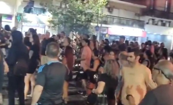 Argentina arde: masivas protestas y cacerolazos sacuden la Ciudad y el Conurbano en rechazo a la Reforma Laboral de Milei