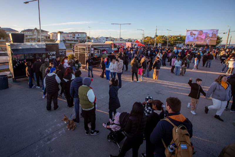 «VACACIONES EN EL PARQUE»: EL PATIO GASTRONÓMICO SUMA NUEVOS ESPECTÁCULOS