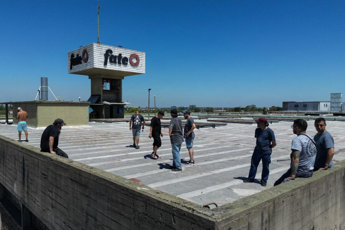 «Producir ruedas es como producir bananas»: la polémica frase de un funcionario de Milei que desató la indignación industrial