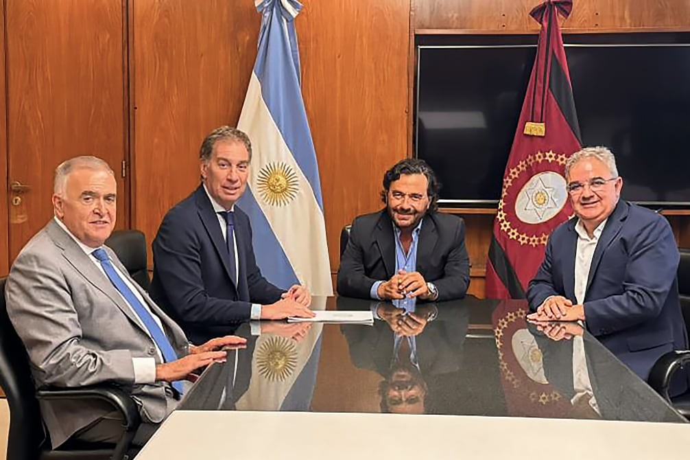 El tablero de la gobernabilidad: Mandatarios provinciales, la clave del triunfo legislativo de Milei