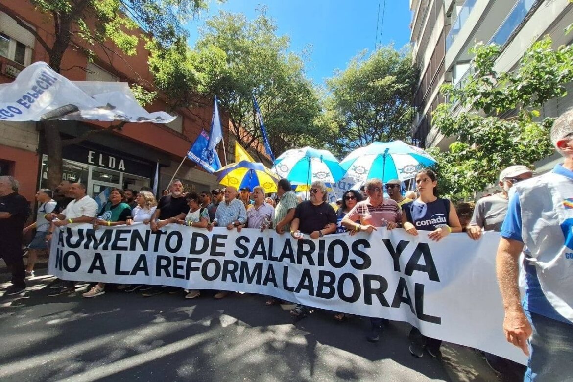 Multitudinaria marcha de la CGT al Congreso: la prueba de fuego contra la reforma laboral antes del debate en el Senado