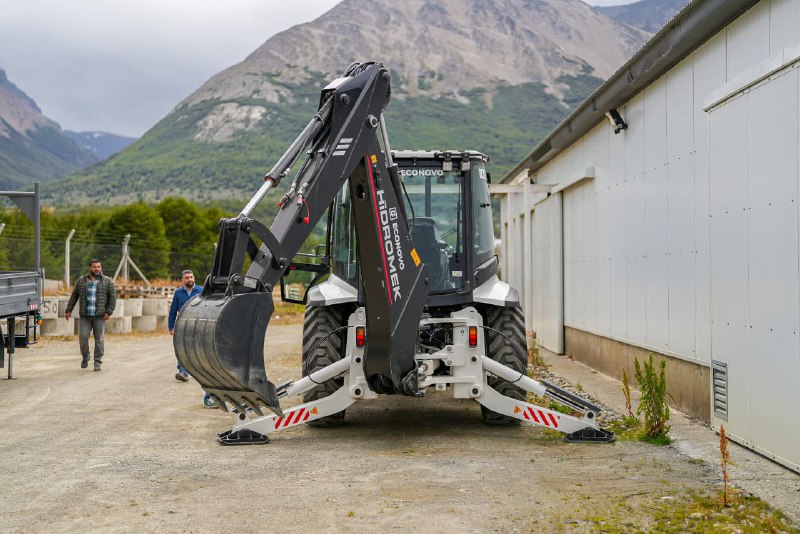 LA DPOSS FORTALECE SU CAPACIDAD OPERATIVA CON NUEVA MAQUINARIA