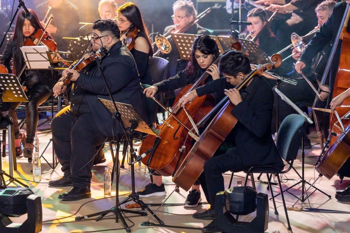 LA ORQUESTA MUNICIPAL KAYÉN PRESENTA “CANCIONES PROHIBIDAS” A 50 AÑOS DEL GOLPE DE ESTADO