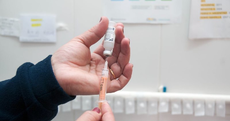 Alarma en la salud pública: la vacunación contra el VPH en adolescentes se desploma y enciende las alertas