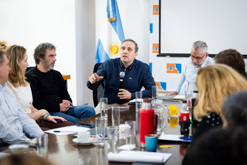 EL MINISTRO ALEJANDRO BARROZO DETALLÓ EN LA LEGISLATURA LA SITUACIÓN ECONÓMICA Y FINANCIERA DE LA PROVINCIA