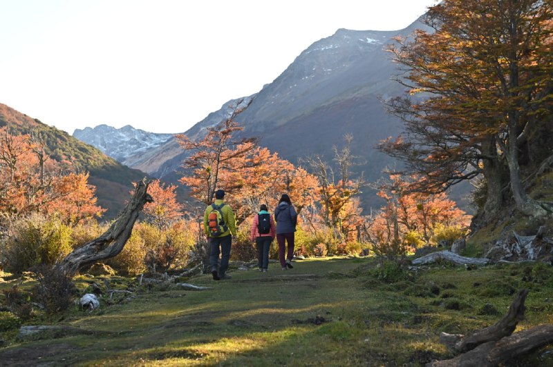 “PROGRAMA OTOÑO DEL FUEGO”: EL INFUETUR JUNTO AL SECTOR PRIVADO BUSCA FORTALECER LA LLEGADA DE VIAJEROS AL FIN DEL MUNDO EN TEMPORADA BAJA
