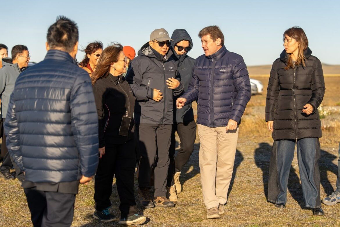 VISITA DEL EMBAJADOR WANG WEI: TIERRA DEL FUEGO APUNTA A INDUSTRIALIZAR EL GAS Y FORTALECER LA EXPLOTACIÓN DE HIDROCARBUROS