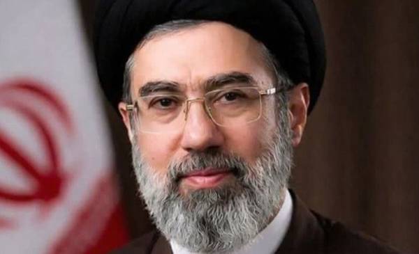 La dinastía continúa: Mojtaba Jameneí asume como líder supremo de Irán en un giro que desafía a Occidente