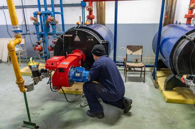 ESTE MIÉRCOLES CULMINAN LOS TRABAJOS DE READECUACIÓN DE LA INSTALACIÓN DE GAS EN LA ESCUELA N°8
