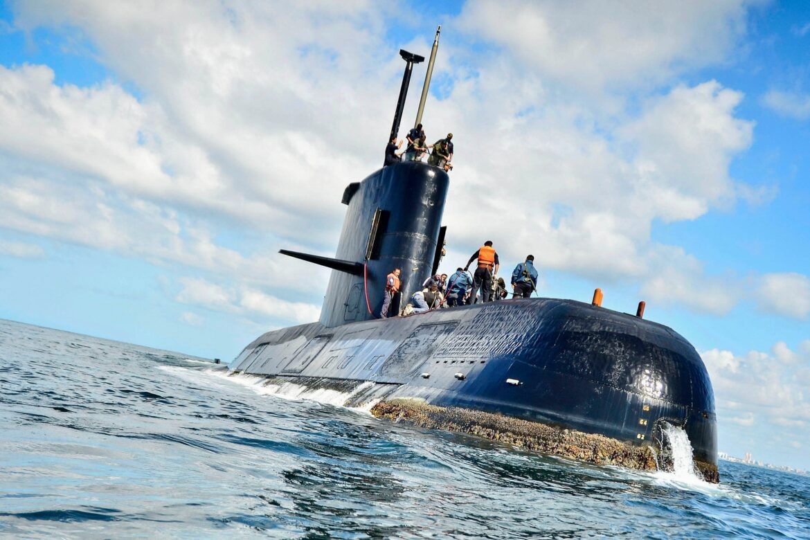 Ocho años de dolor y lucha: arranca el juicio oral por el hundimiento del ARA San Juan