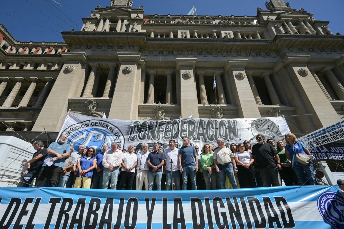 LA OFENSIVA JUDICIAL CONTRA LA REFORMA LABORAL DE MILEI: LA CGT LOGRA FRENO JUDICIAL Y PREPARA DENUNCIA INTERNACIONAL