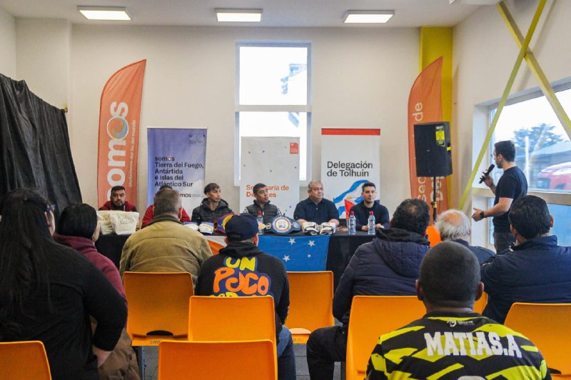 TOLHUIN SE PREPARA PARA UNA VELADA HISTÓRICA DE BOXEO