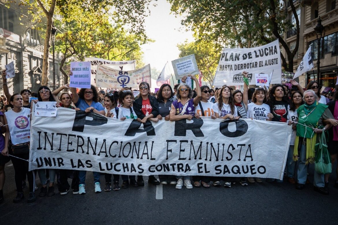 La marea que no cesa: un grito contra el desierto y el ajuste