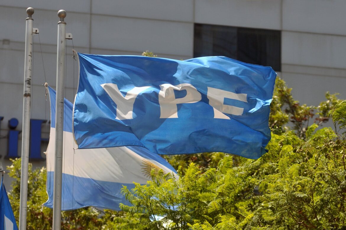 La Justicia de EE.UU. respalda a Argentina en el litigio por YPF, pero el festejo oficial se tiñe de contradicciones