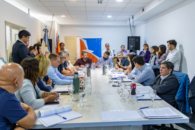 “ES MUY IMPORTANTE PARA TIERRA DEL FUEGO QUE LA LEGISLATURA TRATE EL PROYECTO DE LEY DE FINANCIAMIENTO EDUCATIVO Y DE SALUD”