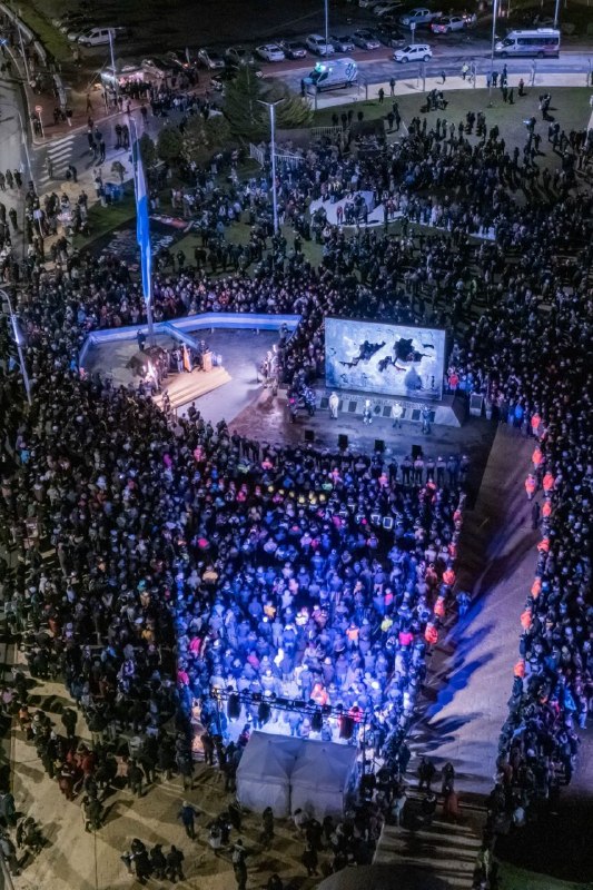 EL MUNICIPIO ACOMPAÑÓ LA VIGILIA POR EL 44° ANIVERSARIO DE LA GESTA DE MALVINAS