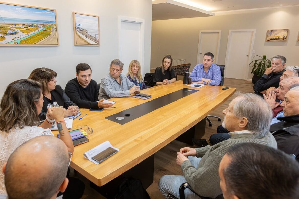 EL MUNICIPIO Y LA CÁMARA DE COMERCIO AVANZAN EN UNA AGENDA DE TRABAJO PARA FORTALECER LA ACTIVIDAD ECONÓMICA LOCAL