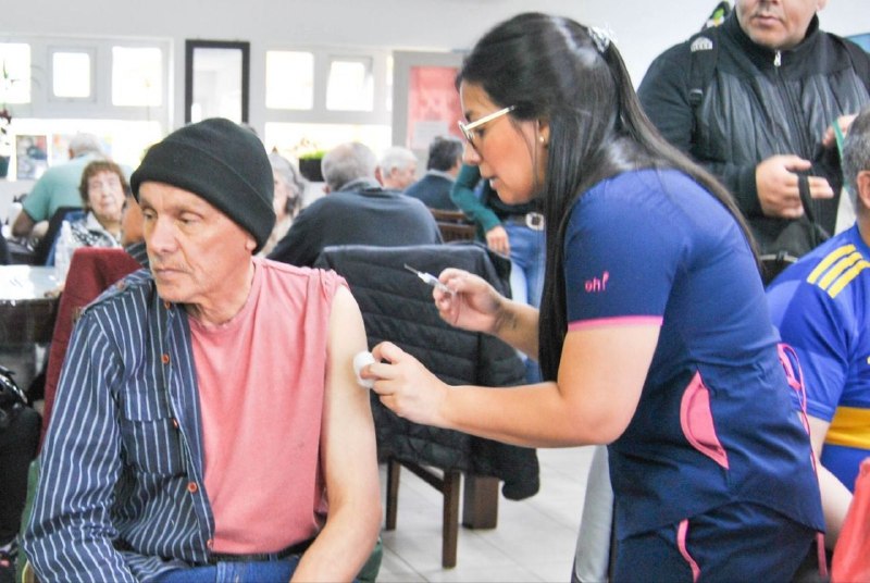 TIERRA DEL FUEGO INICIÓ LA SEMANA DE VACUNACIÓN EN LAS AMÉRICAS