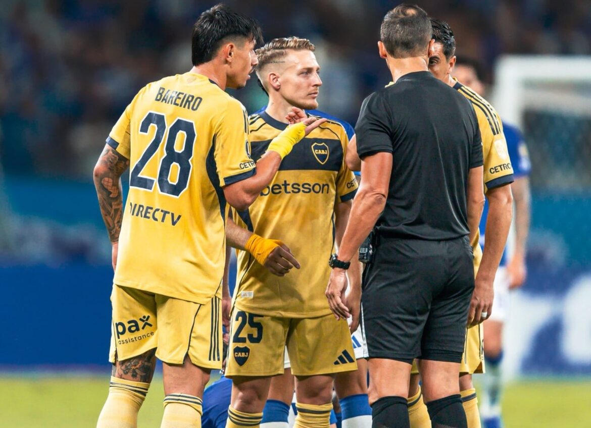 Polémica en Brasil: Boca vuelve a quedar en el centro de la tormenta arbitral y pierde un invicto clave