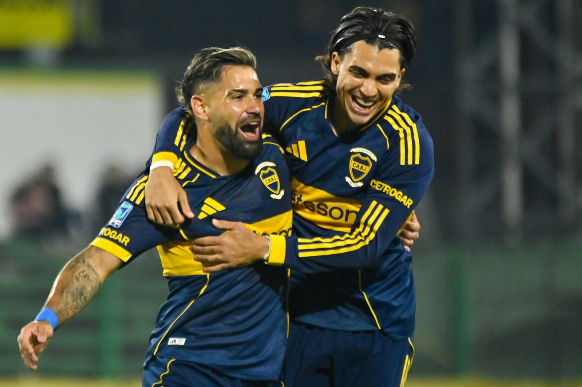 En una noche de ensueño, Boca arrasó a Defensa y Justicia con una goleada memorable que lo catapulta a la cima