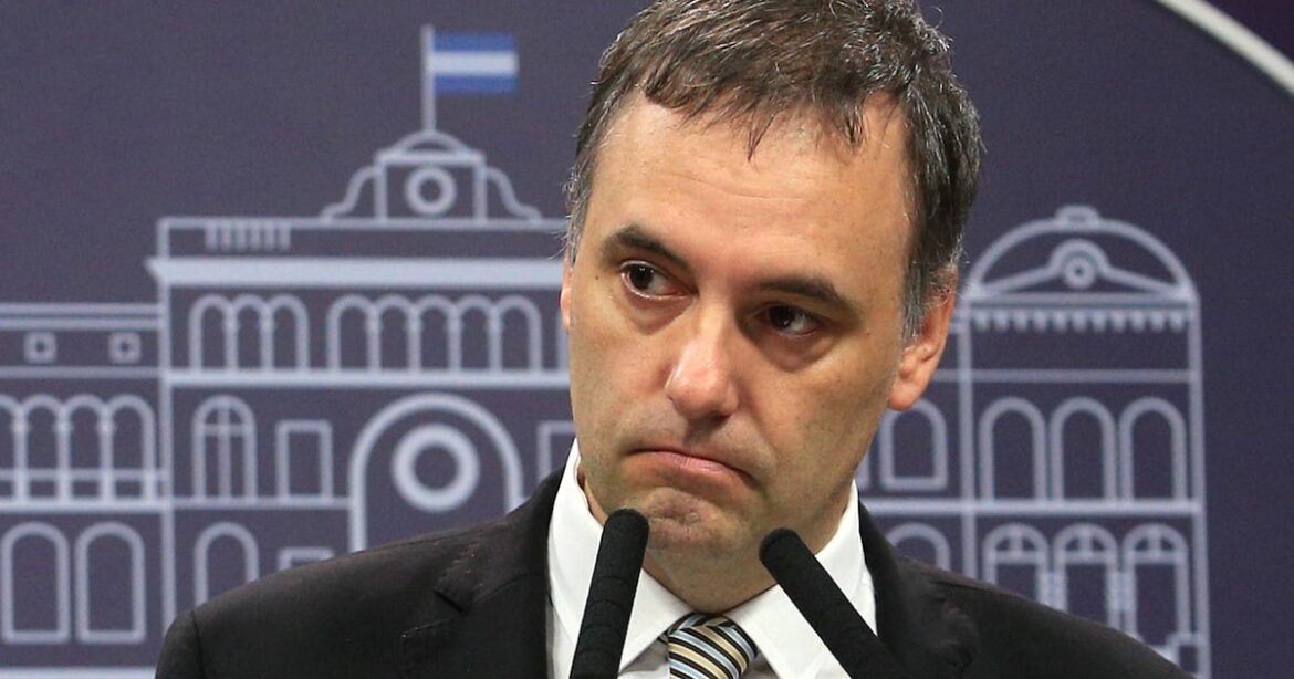 La rectificación tardía de Adorni: el jefe de Gabinete incorporó a su declaración jurada la casa de su esposa en un country tras la apertura de una investigación por presunto enriquecimiento