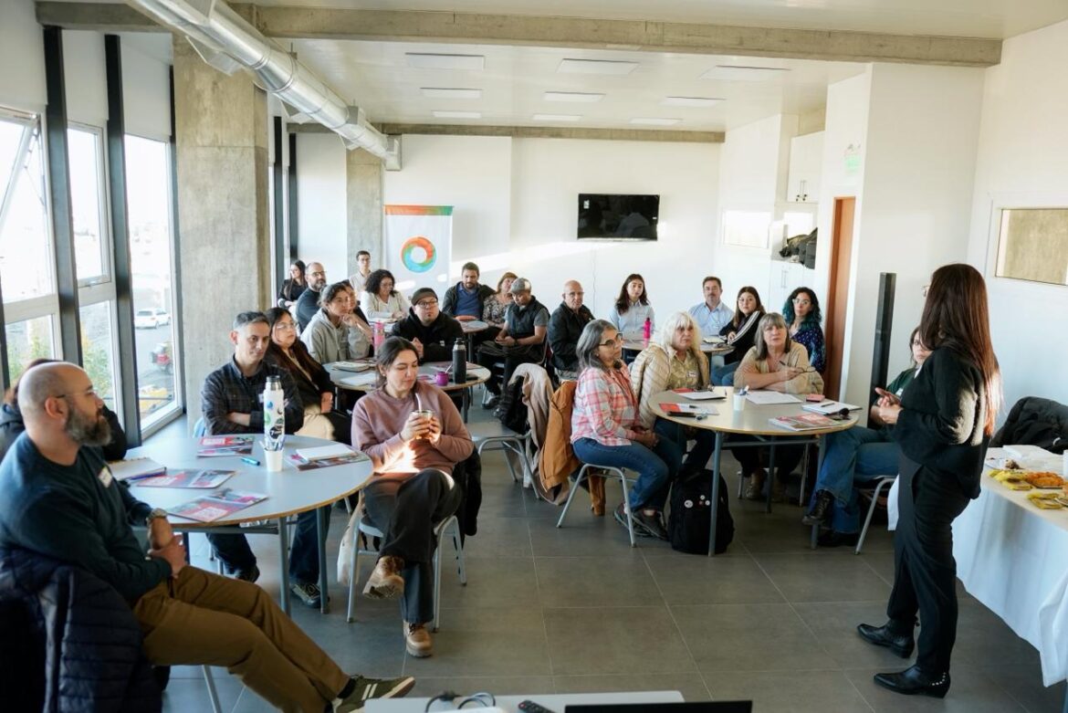 MÁS DE 70 ORGANIZACIONES PARTICIPARON DEL PRIMER ENCUENTRO DEL PROGRAMA DE INTERNACIONALIZACIÓN DE OSC EN TIERRA DEL FUEGO