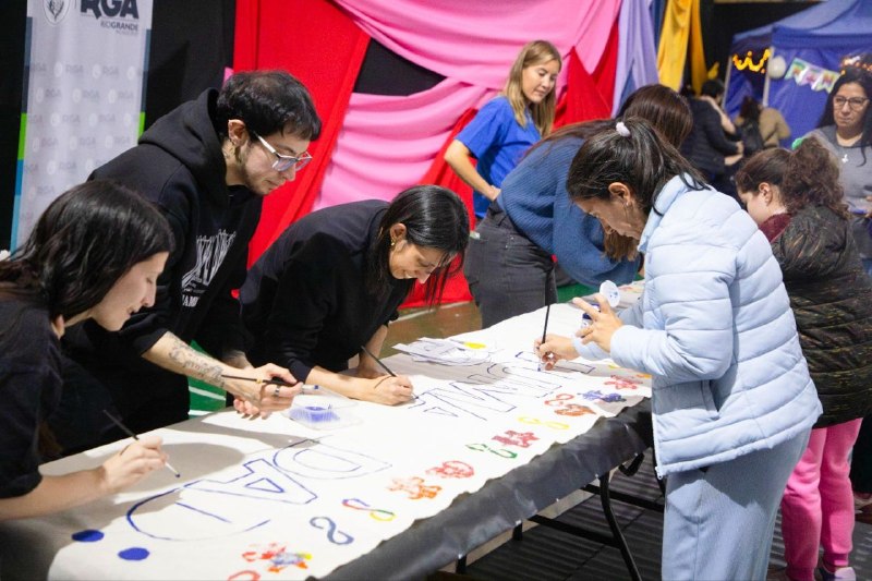 ENCUENTRO RECREATIVO Y ARTÍSTICO POR EL DÍA DE LA CONCIENTIZACIÓN SOBRE EL AUTISMO