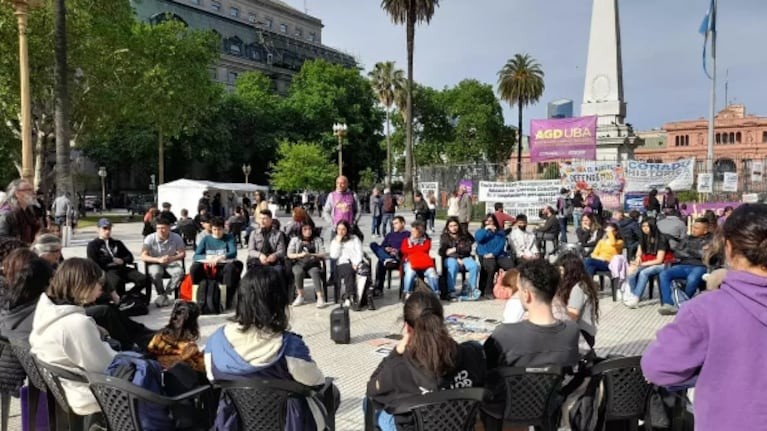 El Gobierno exige a las universidades garantizar las clases ante los paros y crece la tensión por el financiamiento