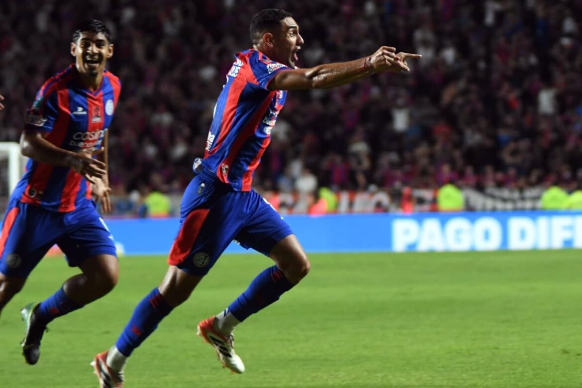 Bajo un diluvio futbolero, San Lorenzo se reencuentra con la victoria y asoma a la esperanza