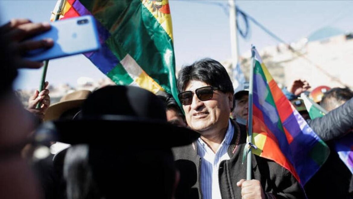 La justicia boliviana suspende el proceso contra Evo Morales y lo declara rebelde mientras se reactiva su captura