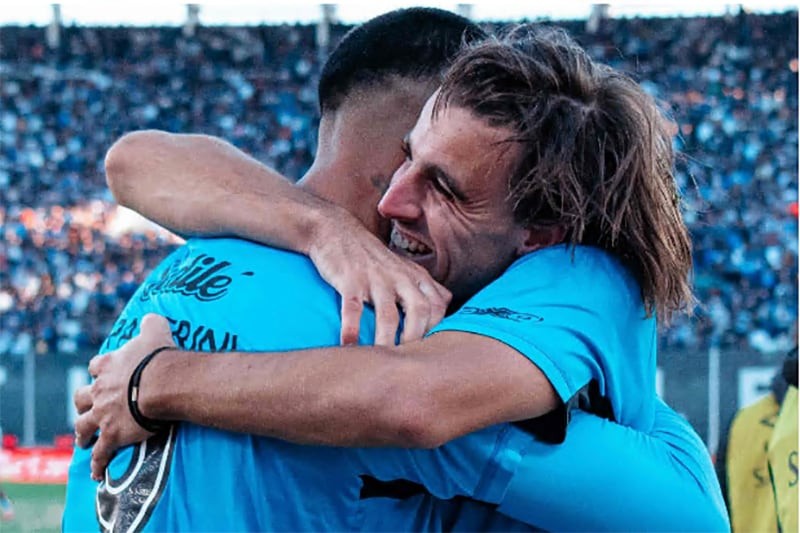 Multitudinario clásico cordobés: Belgrano silencia el Kempes y se mete en cuartos de final