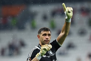 Preocupación y alivio en la Albiceleste: la lesión del Dibu Martínez que encendió las alarmas a menos de un mes del Mundial 2026