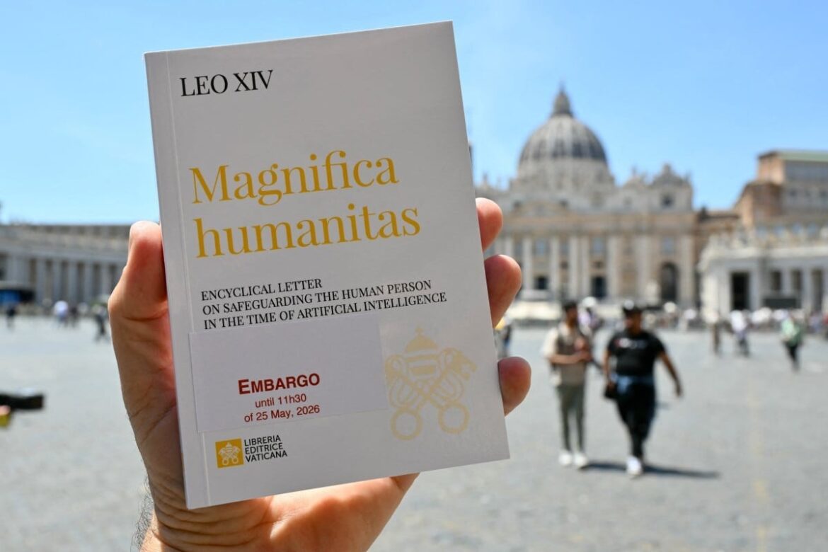 León XIV proclama una cruzada moral contra el dominio algorítmico en su primera encíclica, “Magnifica Humanitas”