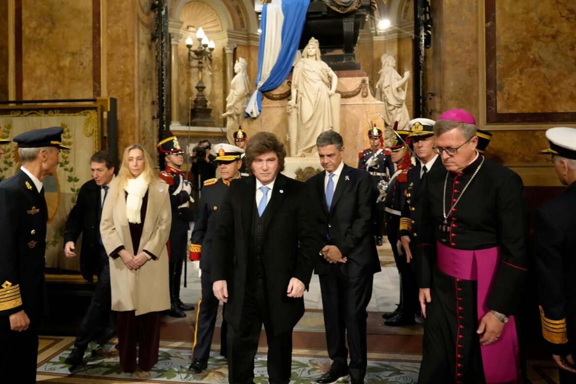 Bajo la sombra del individualismo cruel, García Cuerva advirtió sobre el desmembramiento social y arengó a la dirigencia a «cargar al paralítico»
