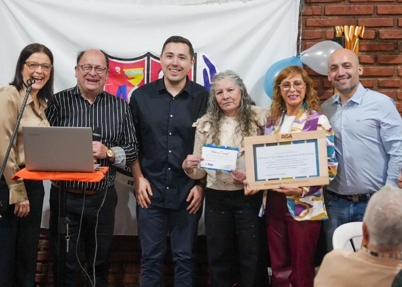 EL MUNICIPIO ACOMPAÑÓ EL 5° ANIVERSARIO DE LA ASOCIACIÓN DE JUBILADOS MUNICIPALES DE RÍO GRANDE