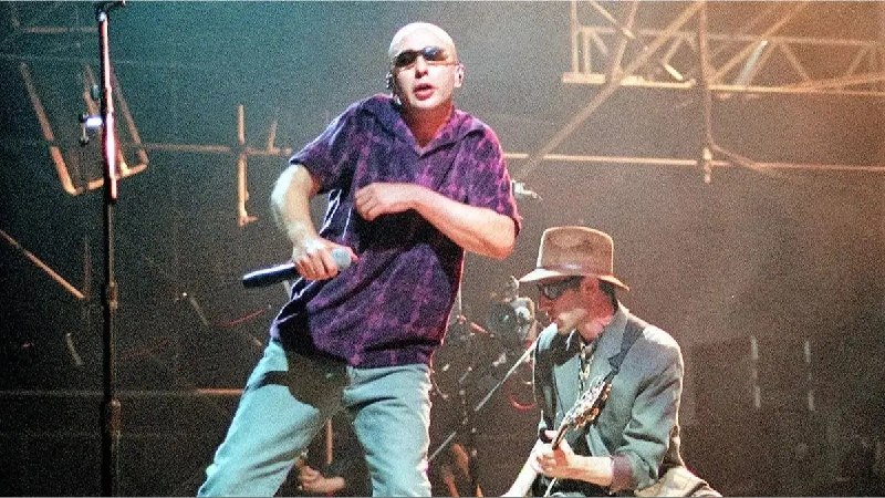 El último adiós al Indio Solari: entre el dolor infinito y la música que no cesa