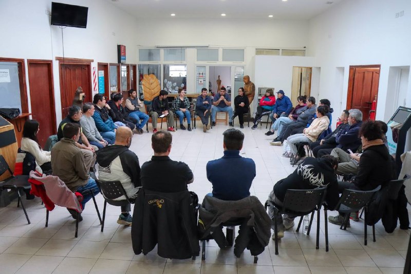 El Municipio reunió a sectores turísticos y comerciales para construir una agenda anual de eventos en Tolhuin