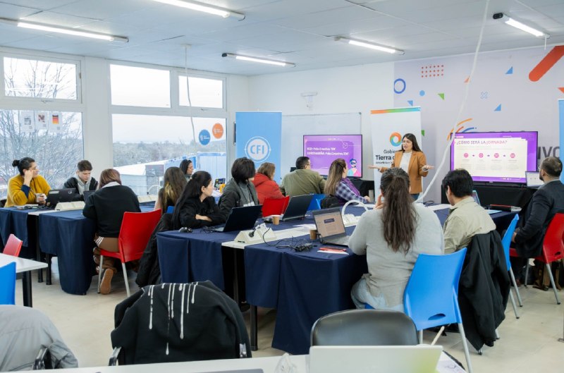 CON GRAN CONVOCATORIA Y PROYECTOS TECNOLÓGICOS LOCALES CONCLUYÓ LA 1° IATHON FUEGUINA 2026