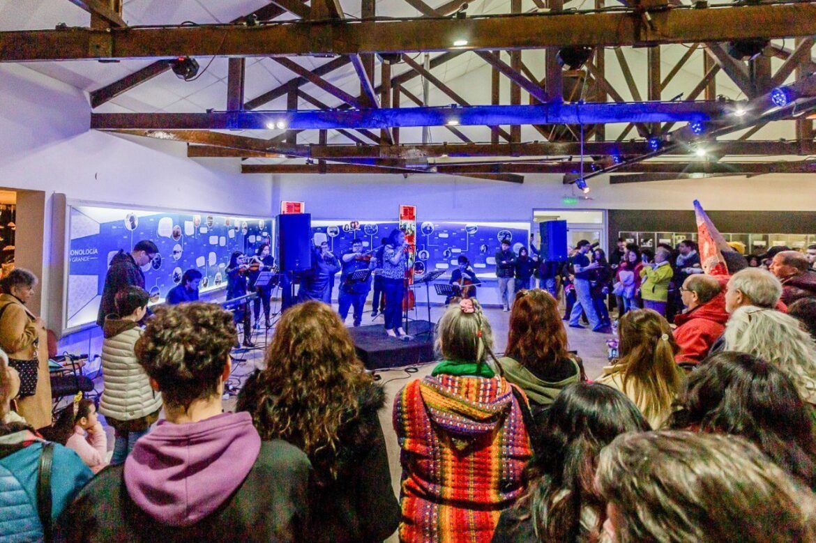 EL MUSEO MUNICIPAL “VIRGINIA CHOQUINTEL” INVITA A DISFRUTAR DE UNA VELADA MUSICAL