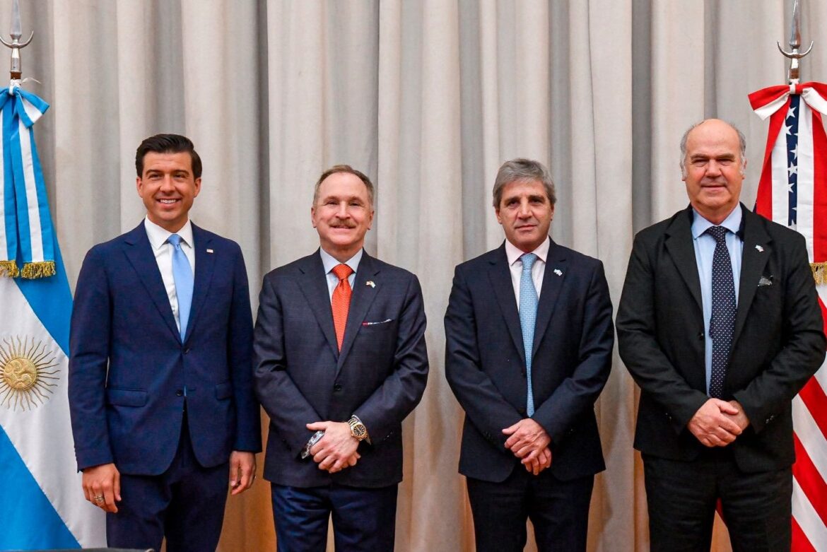 La “Misión Trump” presiona a Argentina con exigencias unilaterales a cambio del respaldo financiero que sostiene la estabilidad cambiaria