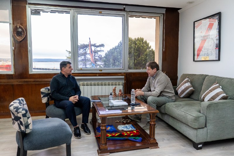 EL GOBERNADOR MELELLA RECIBIÓ AL NUEVO DIRECTOR EJECUTIVO DEL PAMI TIERRA DEL FUEGO