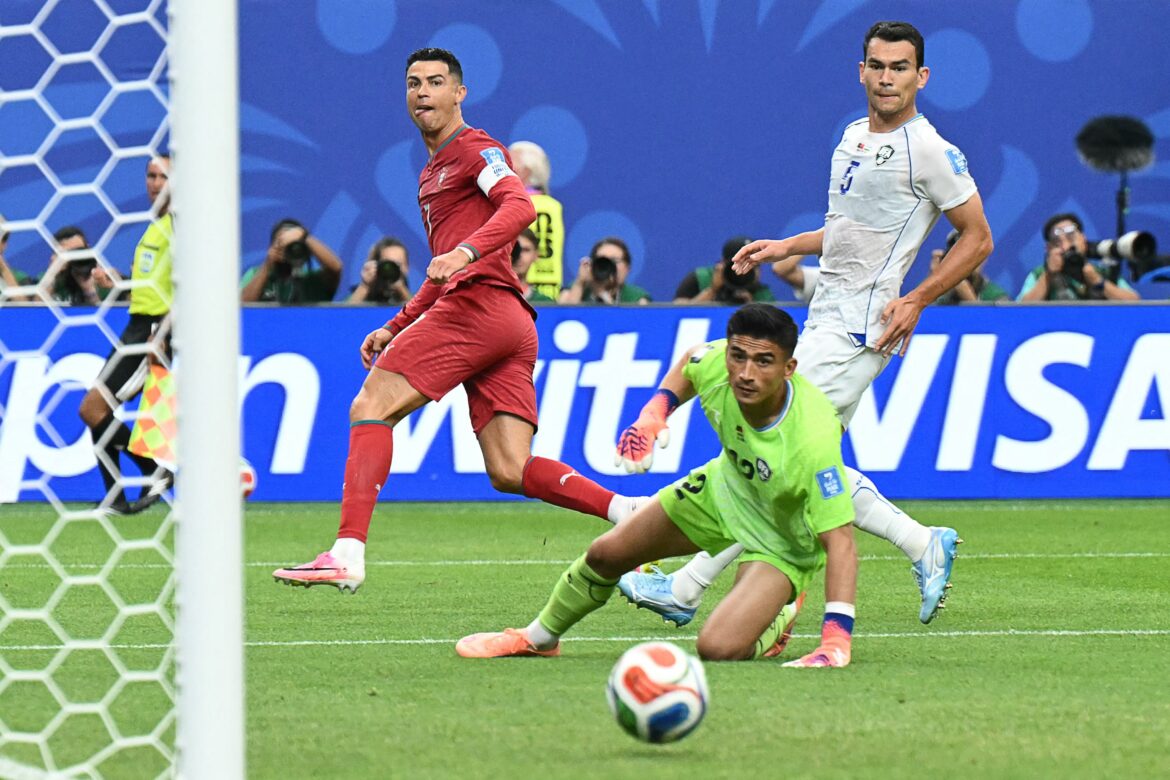 CRISTIANO RONALDO INSCRIBE SU NOMBRE CON LETRAS DORADAS EN EL FIRMAMENTO DEL FÚTBOL MUNDIAL