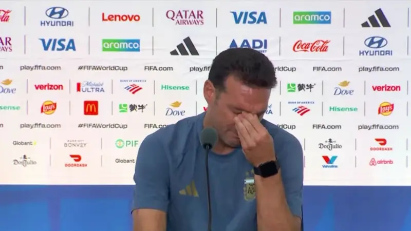 El futuro incierto de Scaloni: entre lágrimas y dudas tras la caída en la final del Mundial
