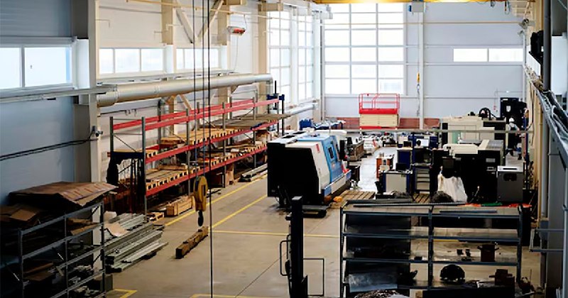 El tejido productivo nacional se desgarra: treinta fuentes de trabajo formal se extinguen cada jornada desde el cambio de gestión