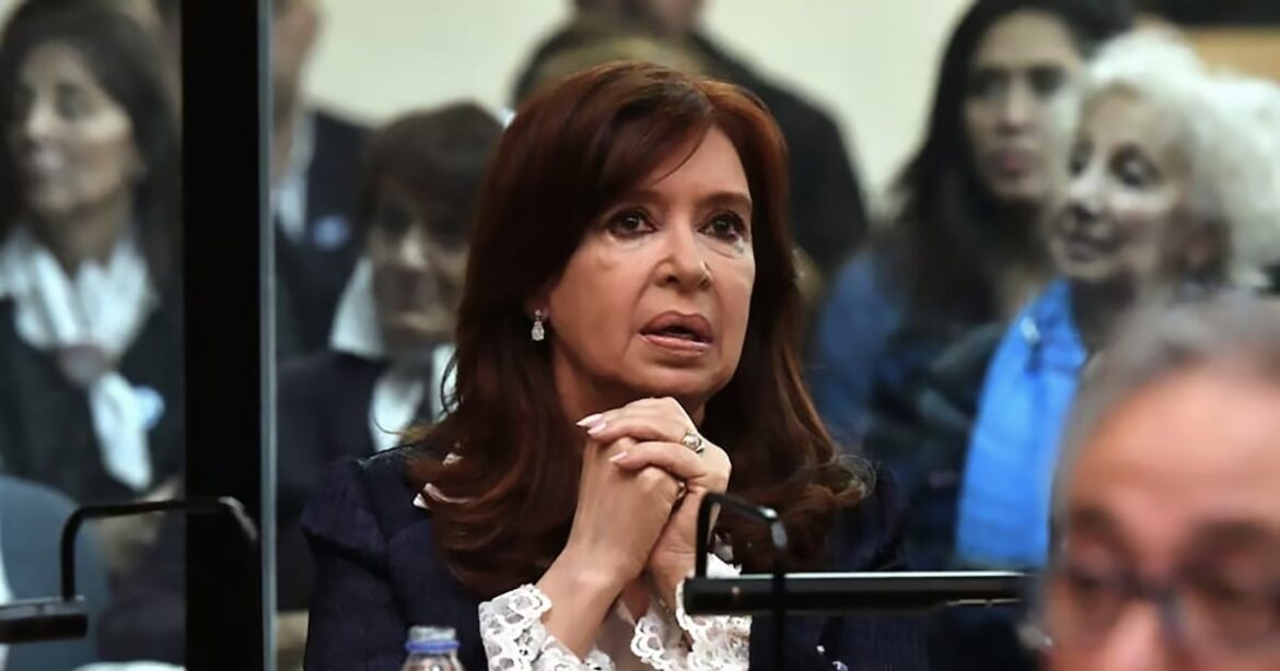La Corte Suprema confirmó el embargo millonario contra Cristina Kirchner y sus hijos