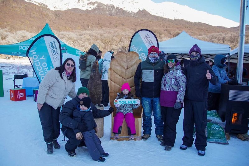 Tolhuin compartió su identidad en la Fiesta Nacional del Invierno