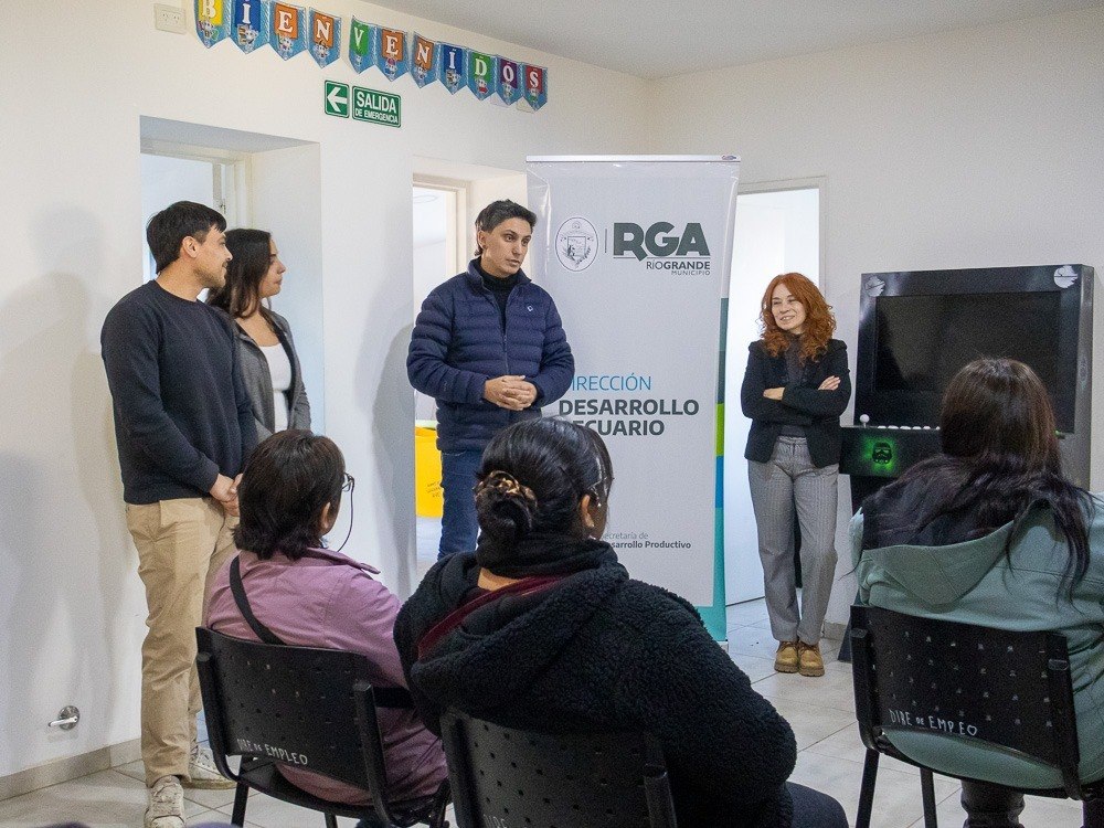 EL MUNICIPIO BRINDÓ UNA NUEVA CAPACITACIÓN PARA PRODUCTORES LOCALES DE ALIMENTOS