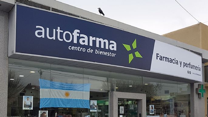 Trabajadores de Autofarma reclaman por salarios y denuncian el colapso financiero ante la mora de OSEF