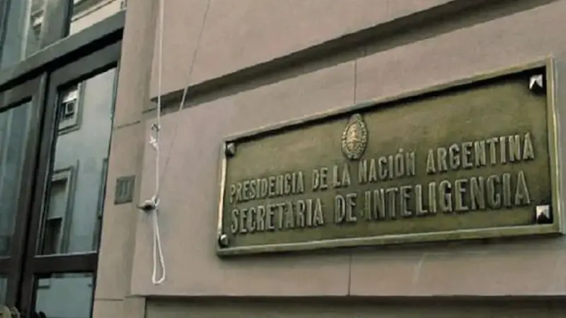 Fuerte expansión del presupuesto de inteligencia: el Ejecutivo otorga más de 49.000 millones de pesos adicionales a la SIDE