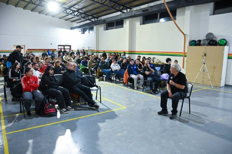 Tolhuin vivió una clínica de primer nivel junto a Horacio Anselmi